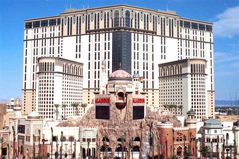 hotels in old vegas strip.